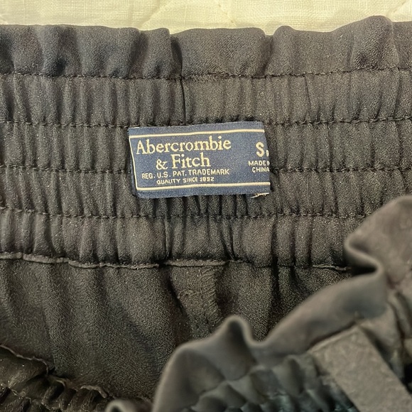 Abercrombie Black Satin Pants - Picture 2 of 3